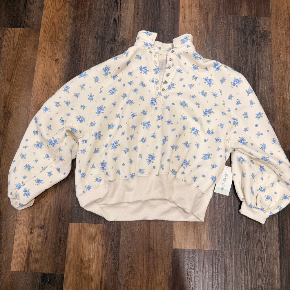 Altar'd State Cream and Blue Floral Sweatshirt